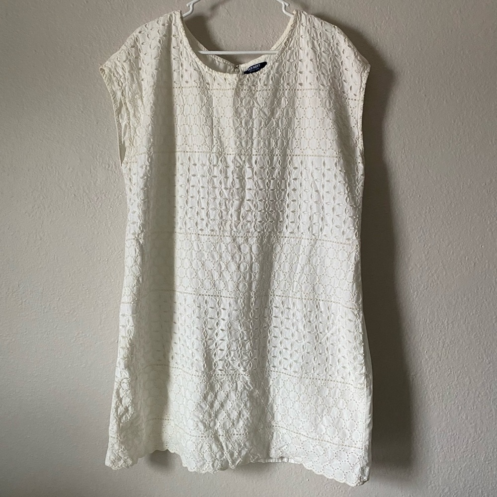 Old navy cream eyelet cotton dress